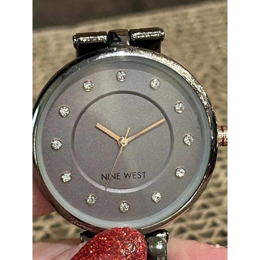 Nine West‎ Diamond Accent Ladies Watch Stainless Steel Band Works